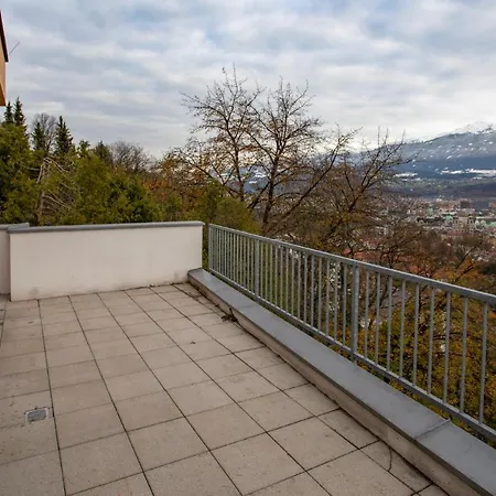 Apartment Hilltop I Free Parking *