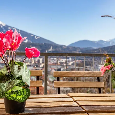 Apartment Hilltop I Free Parking Innsbruck