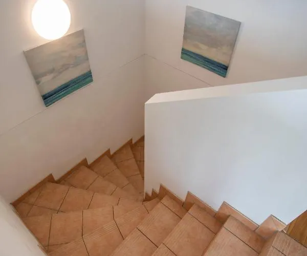 Hilltop I Free Parking Appartement