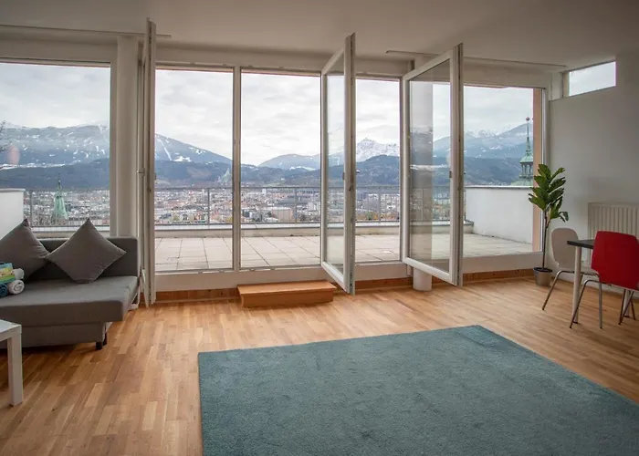 Hilltop I Free Parking Appartement Innsbruck