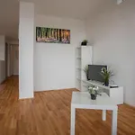 Apartment Hilltop I Free Parking *